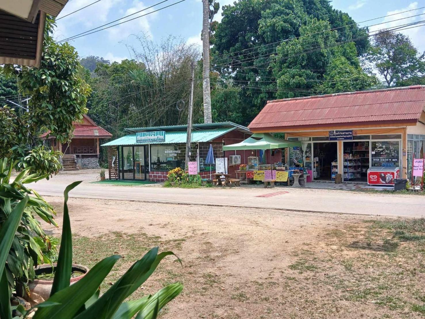 Bamboo House Otel Khao Sok National Park Dış mekan fotoğraf